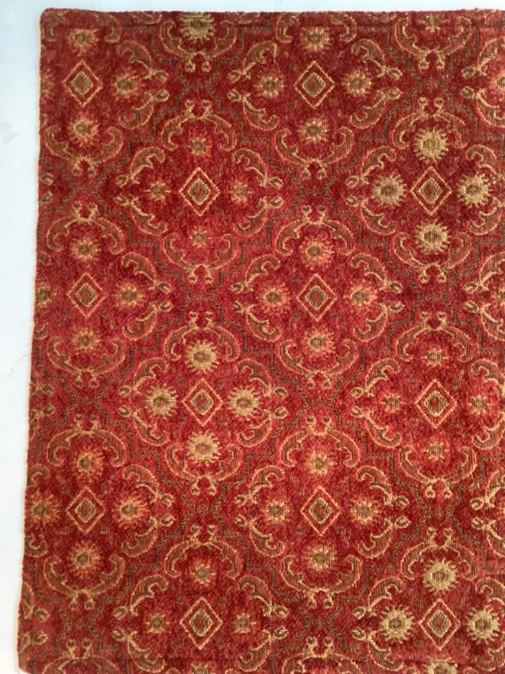 🔥 SALE! CRATE & BARREL, … Rich Red and Gold Tapestry Placemats, “DARCY”…10 pcs.
